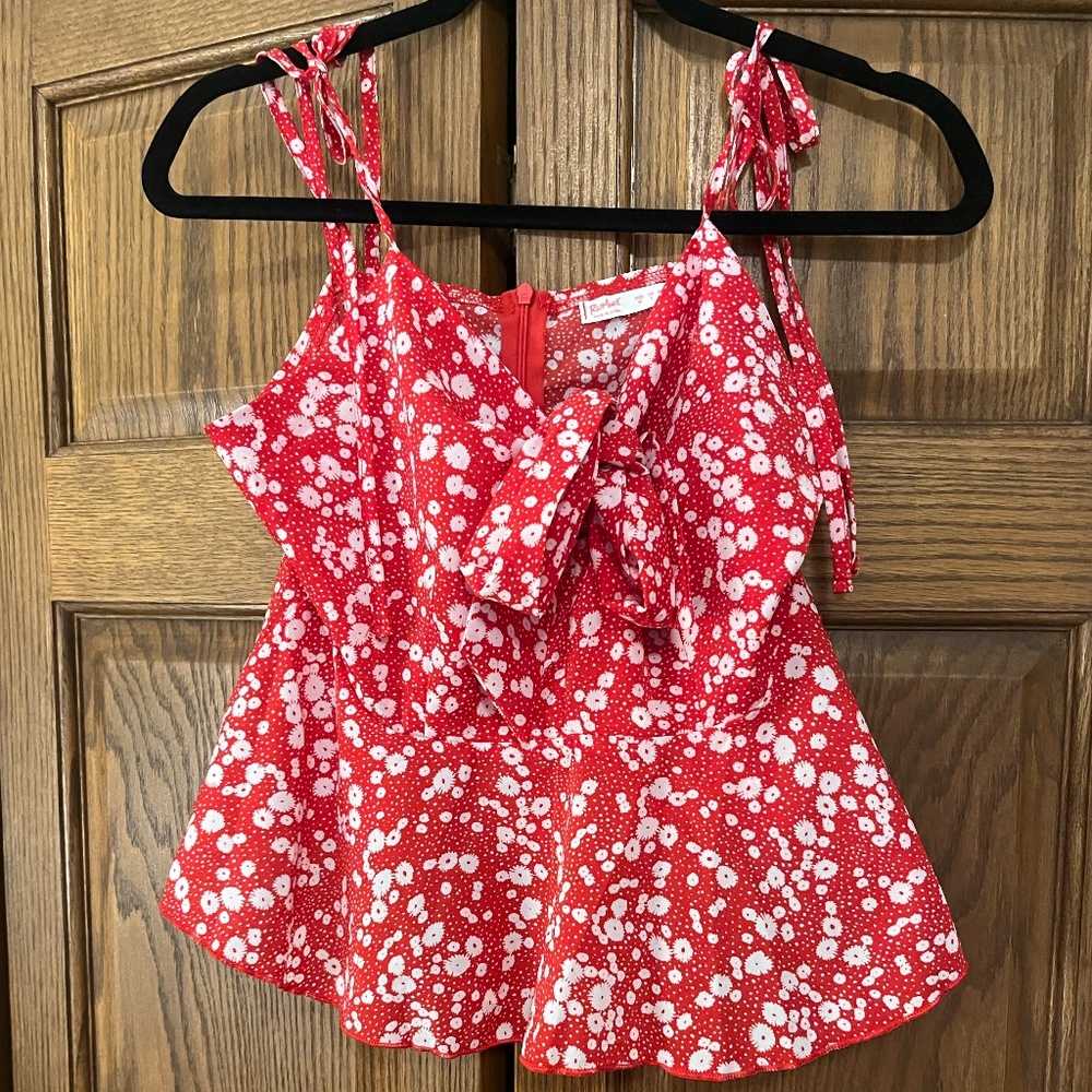 Romwe floral red tank top, Tie front, medium